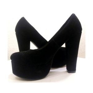 Faux Suede Black Platform Pumps